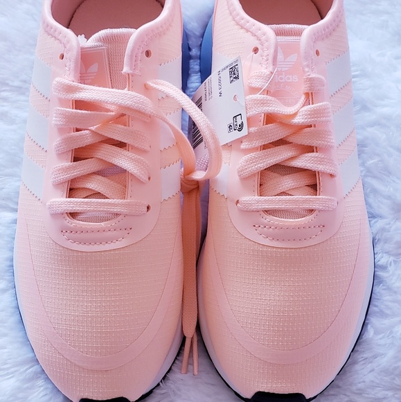 New Women's Adidas N5923 - Picture 2 of 7